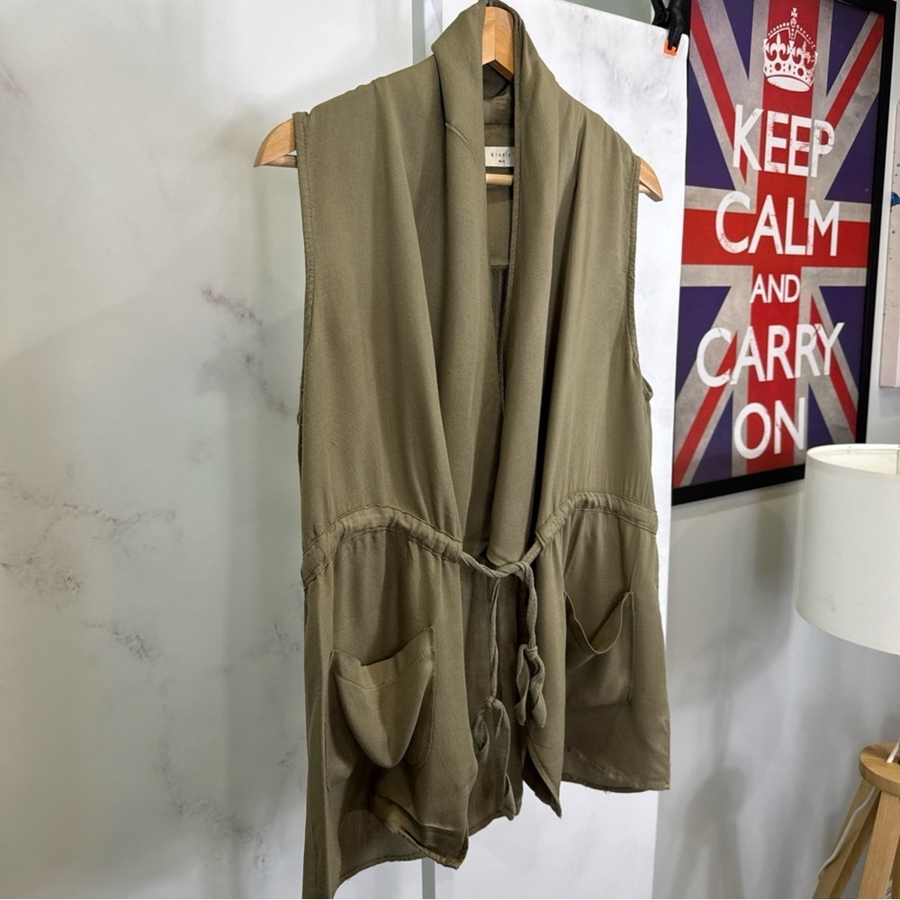 Elodie Women’s Green Rayon Vest Sleeveless With Tie Cardigan Size M - Picture 3 of 6